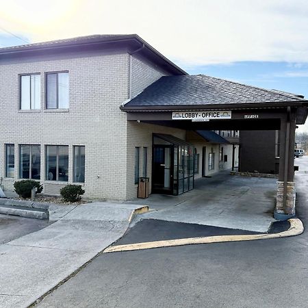 Days Inn By Wyndham Morristown Esterno foto